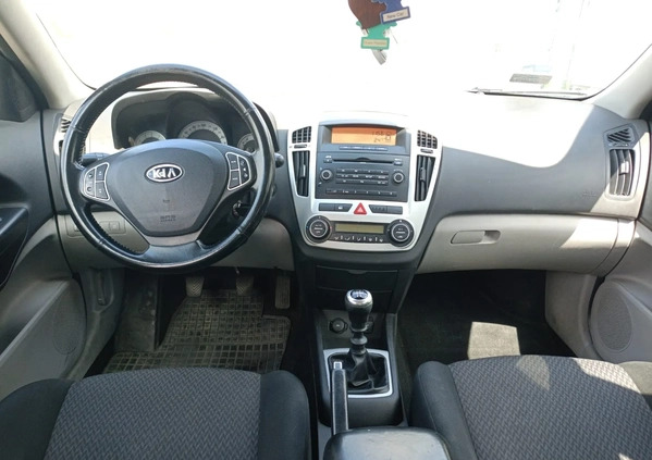 Kia Ceed cena 7200 przebieg: 298000, rok produkcji 2007 z Nowogród Bobrzański małe 67